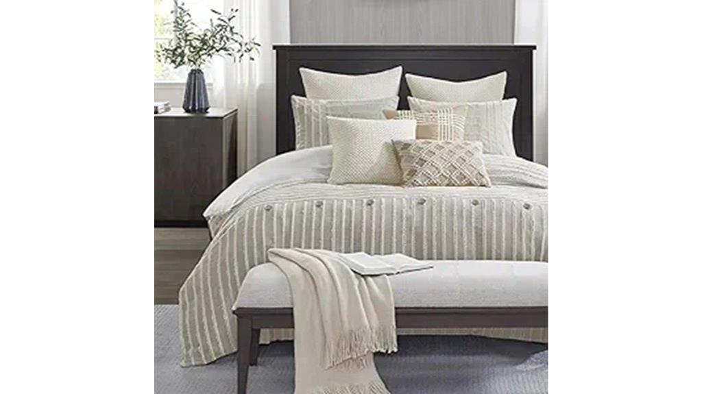 king comforter with buttons